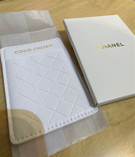 chanel coco crush card holder